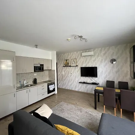 Zamardiresort Apartment *