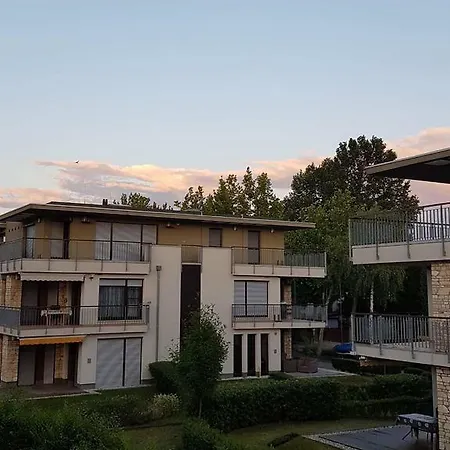 Zamardiresort