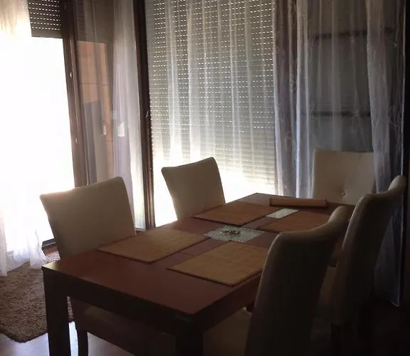 Zamardiresort アパート